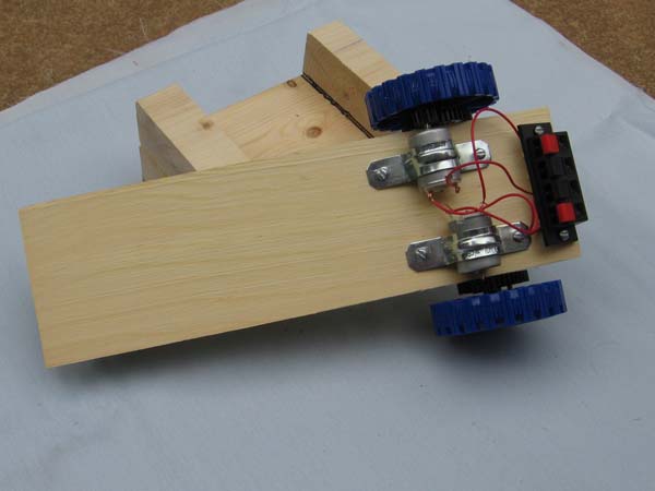 Sumo Cars bottom view 3